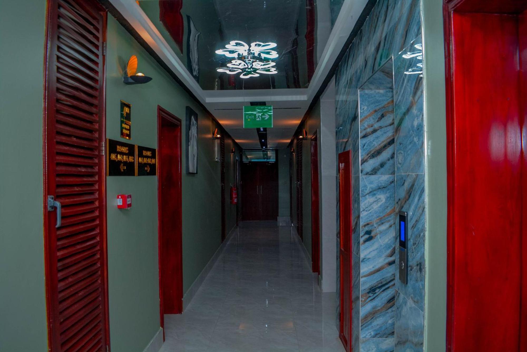 Brand Hotel Додома Экстерьер фото