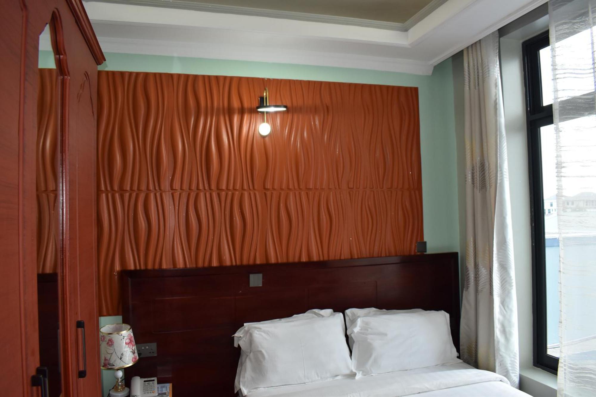 Brand Hotel Додома Экстерьер фото