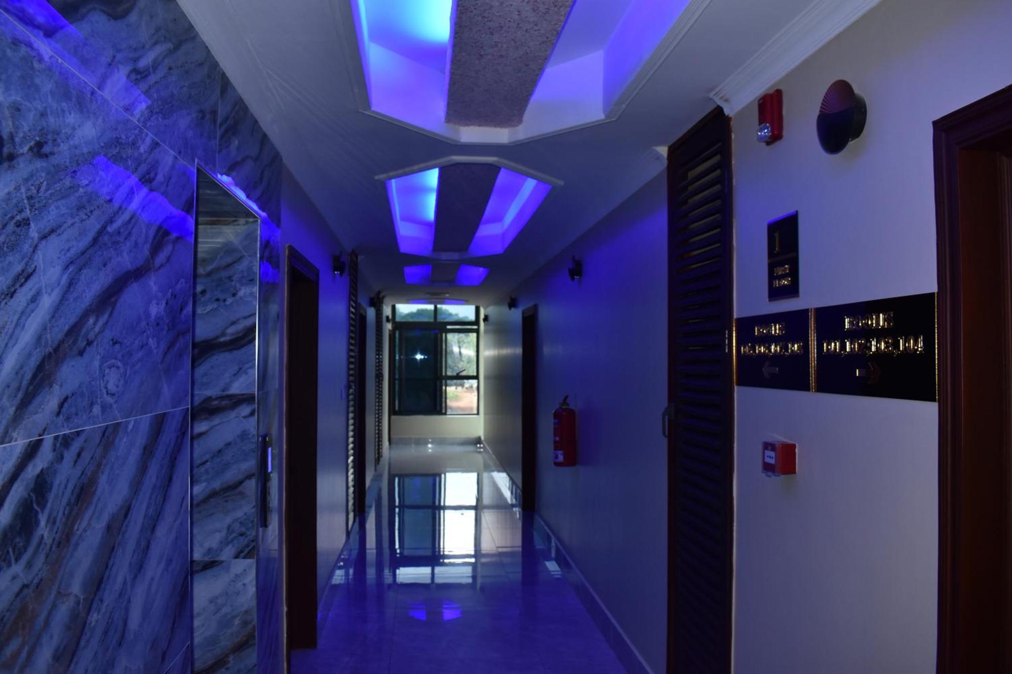 Brand Hotel Додома Экстерьер фото
