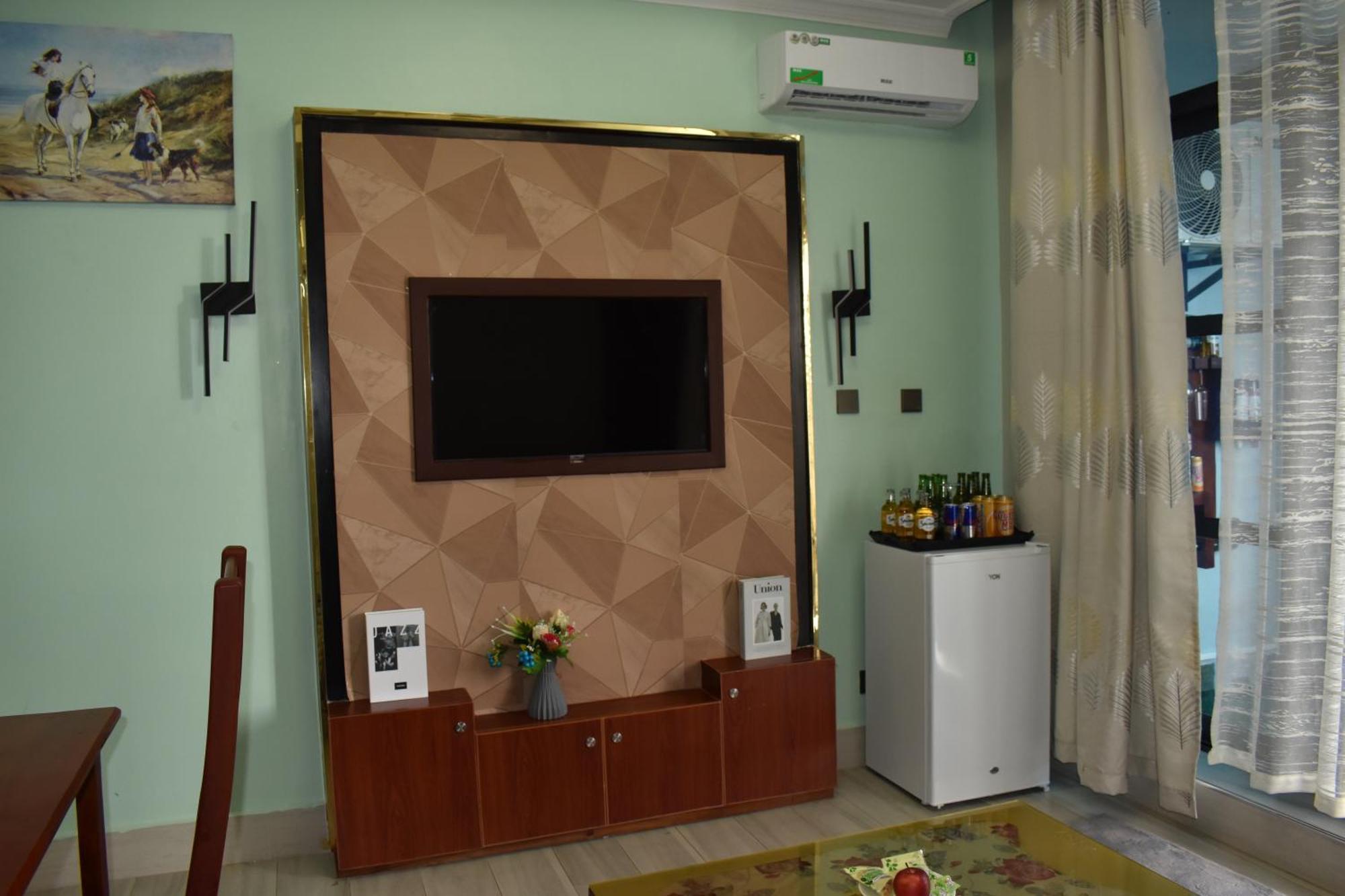 Brand Hotel Додома Экстерьер фото